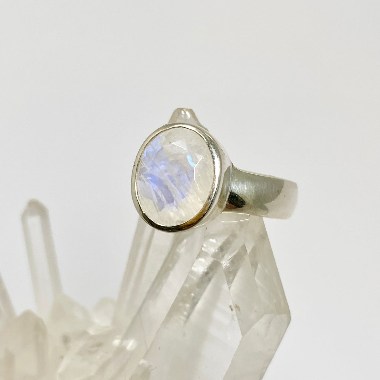 Moonstone Oval Faceted Ring Size 5 PRGJ931