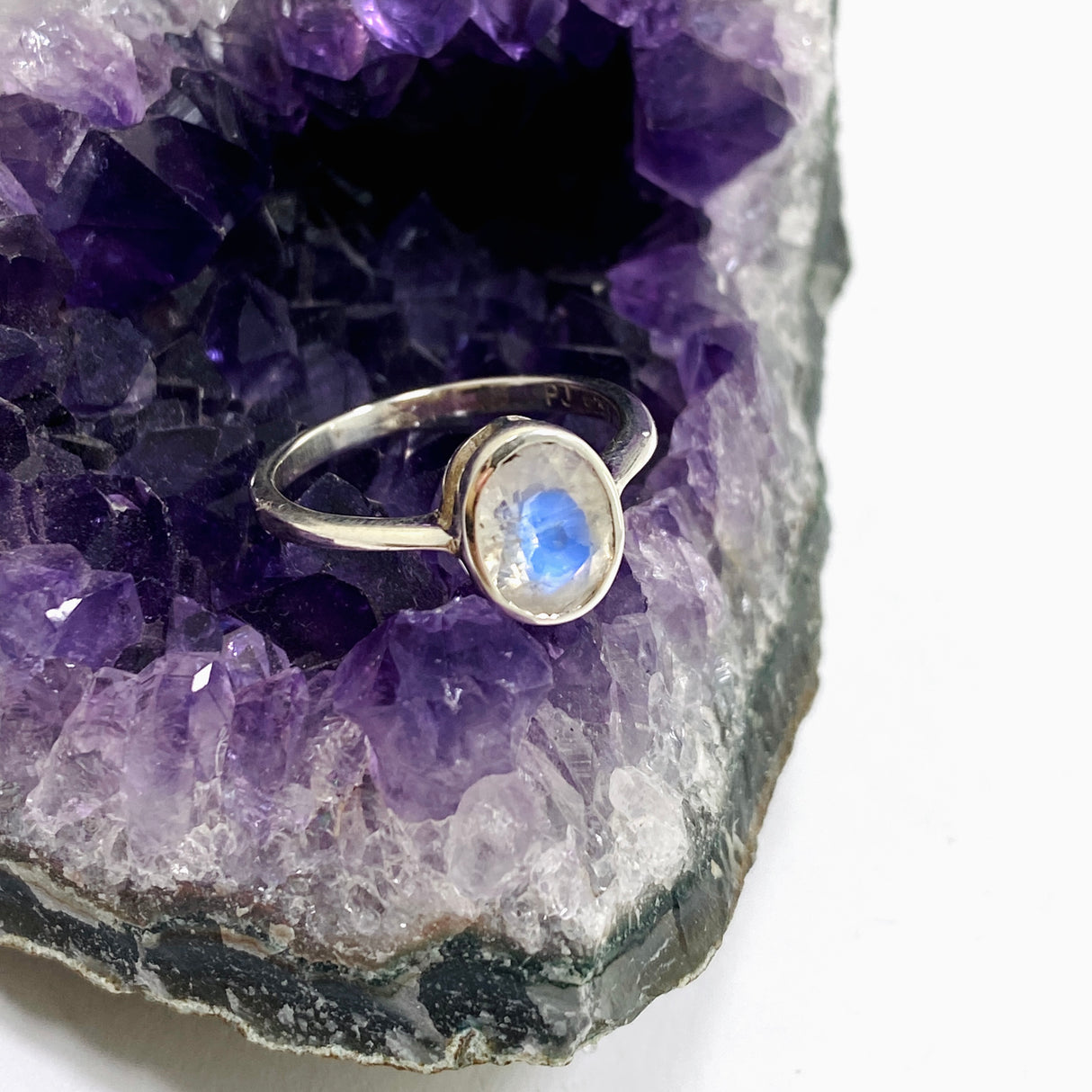 Moonstone Oval Faceted Ring PRGJ632
