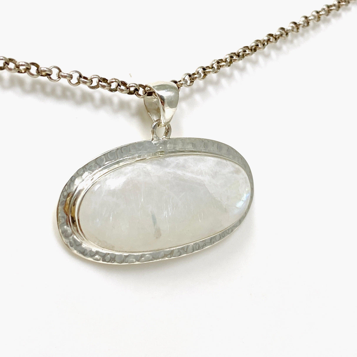 Moonstone Oval Pendant with Hammered Setting KPGJ4242 - Nature's Magick