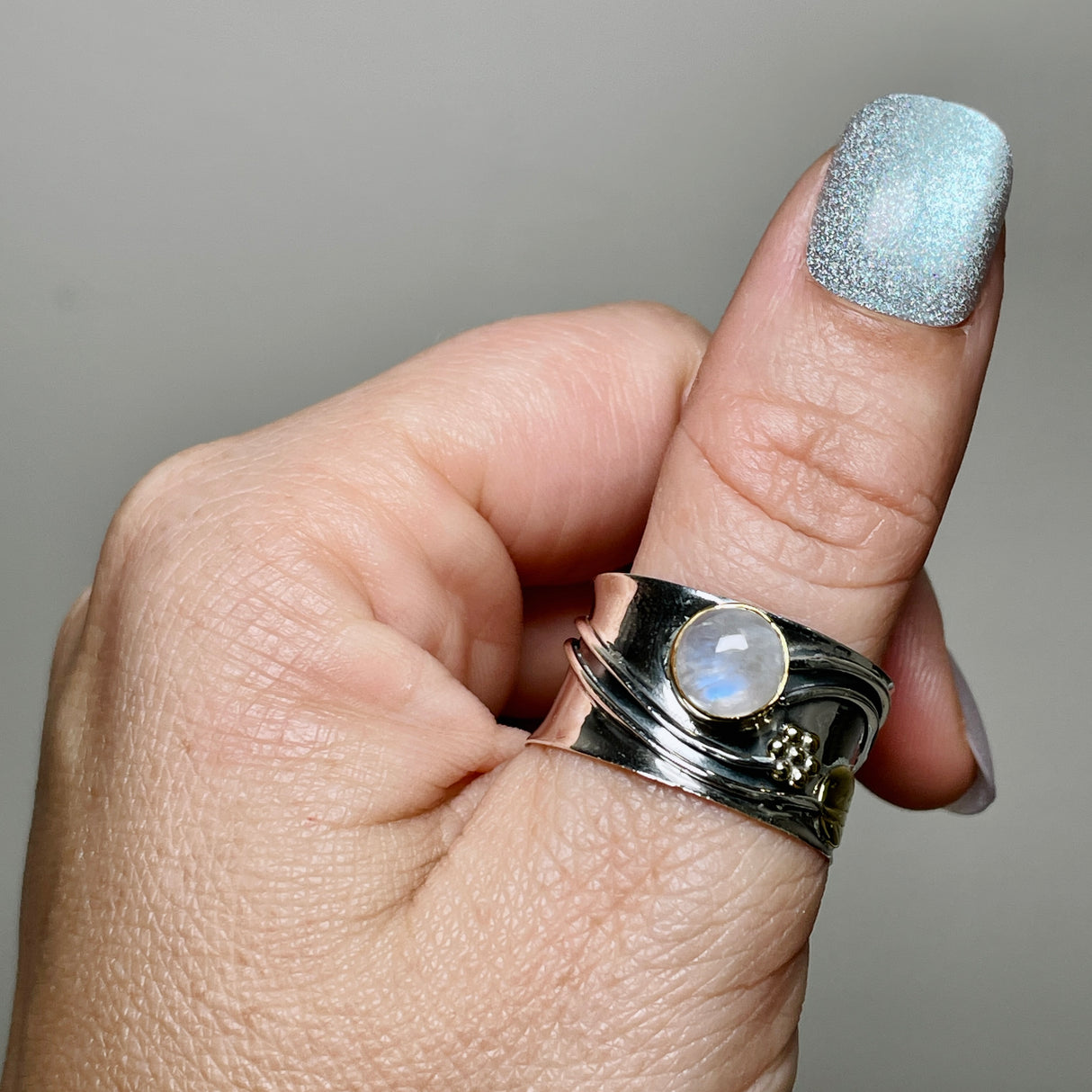 Moonstone Round Cabochon Ring in a Decorative Setting R4198