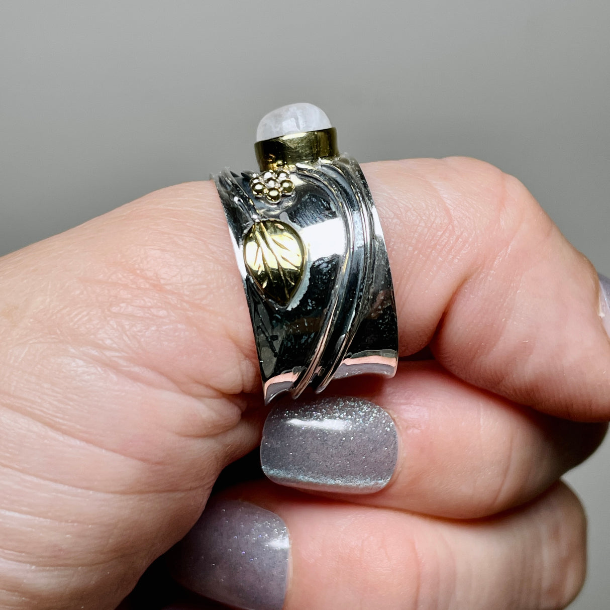 Moonstone Round Cabochon Ring in a Decorative Setting R4198