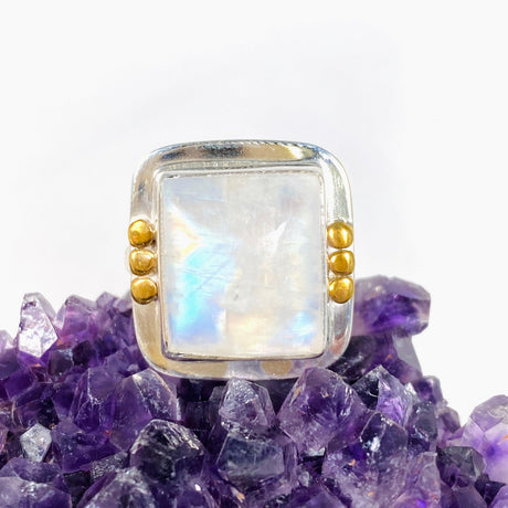 Moonstone Square Ring with Brass Detailing s.7 KRGJ3021 - Nature's Magick