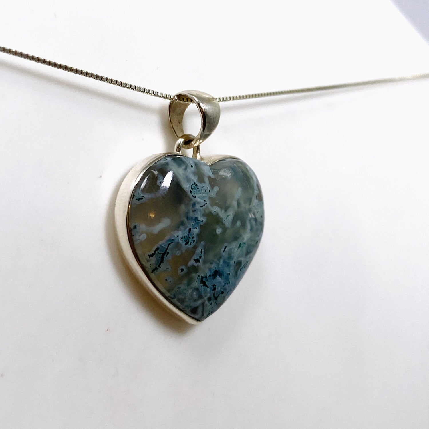 Moss Agate Heart Cabochon Pendant KPGJ4702