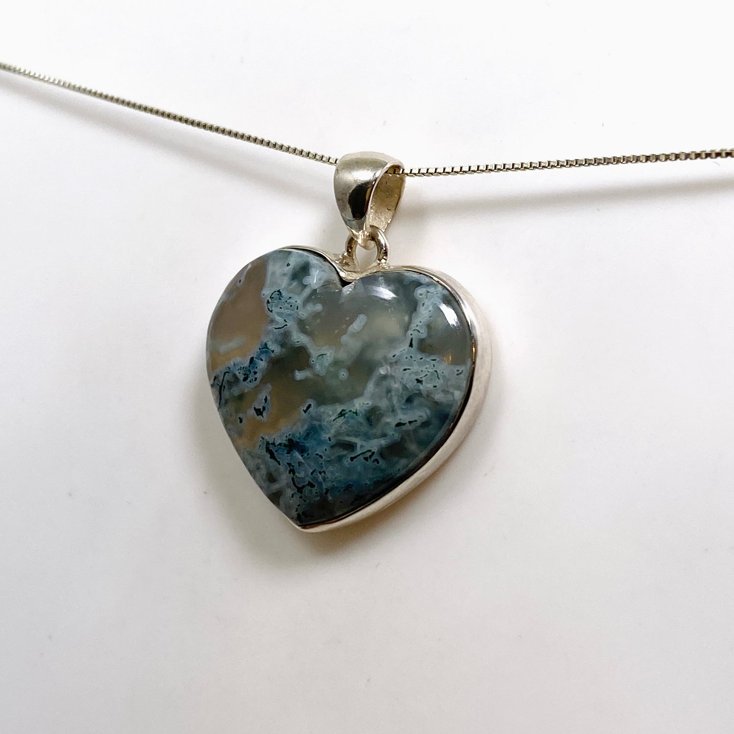 Moss Agate Heart Cabochon Pendant KPGJ4702