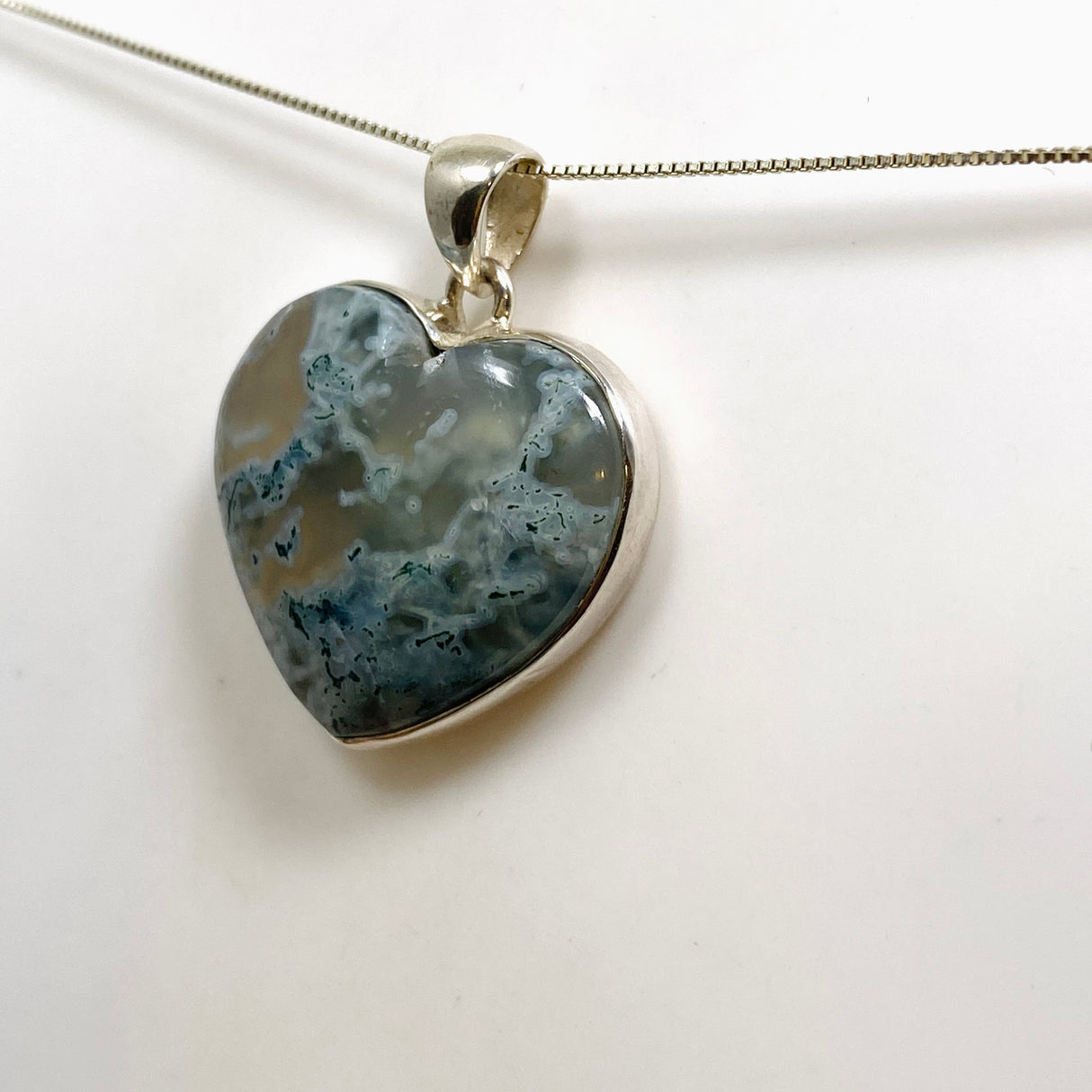 Moss Agate Heart Cabochon Pendant KPGJ4702