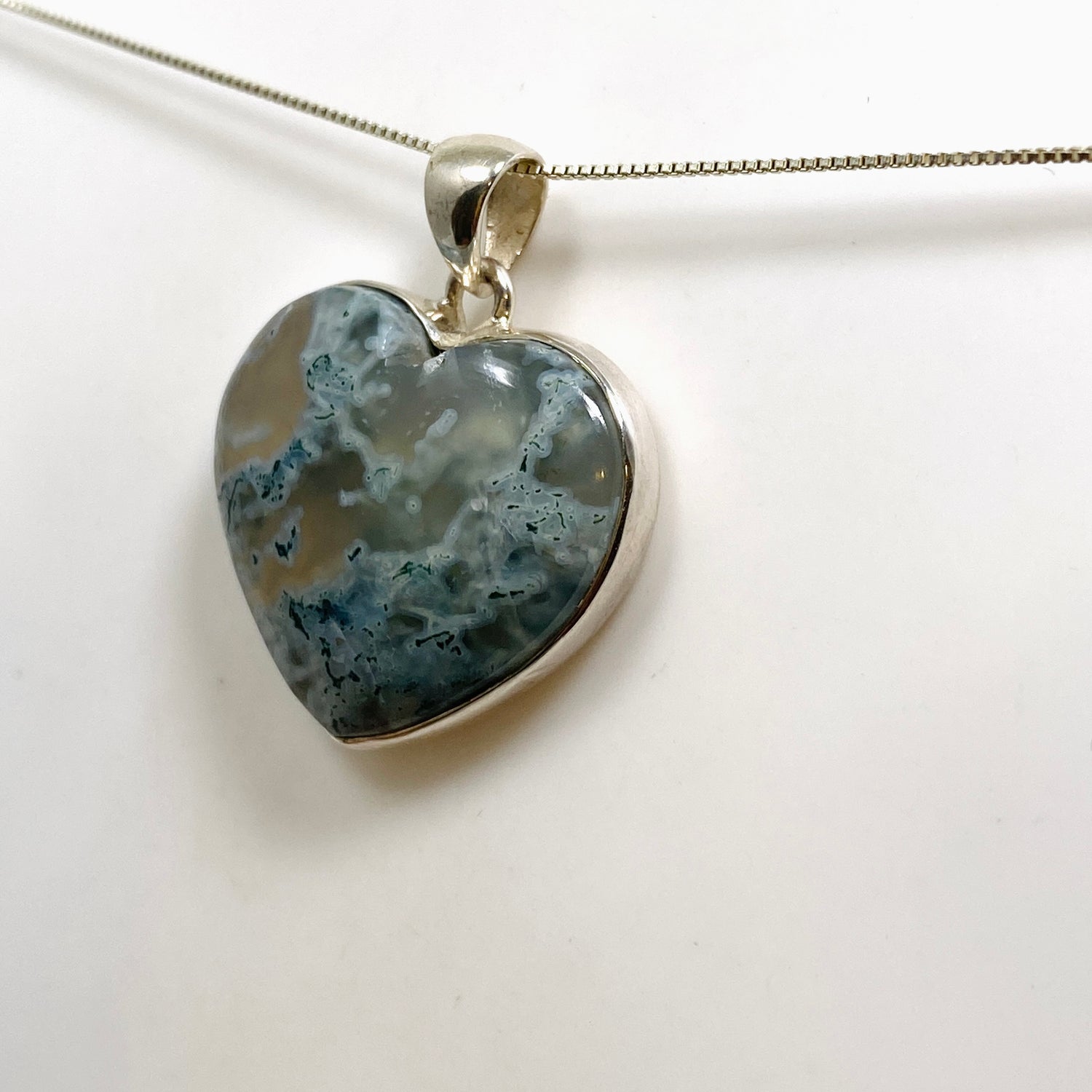 Moss Agate Heart Cabochon Pendant KPGJ4702