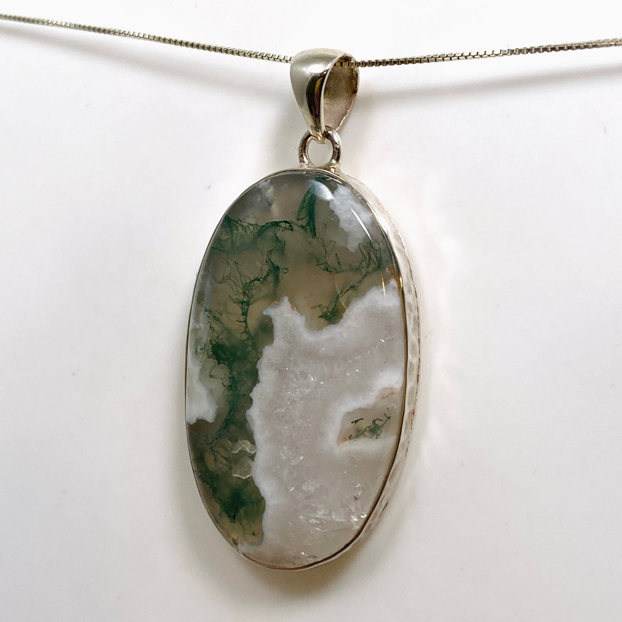Moss Agate Oval Cabochon Pendant in a Hammered Setting KPGJ4708