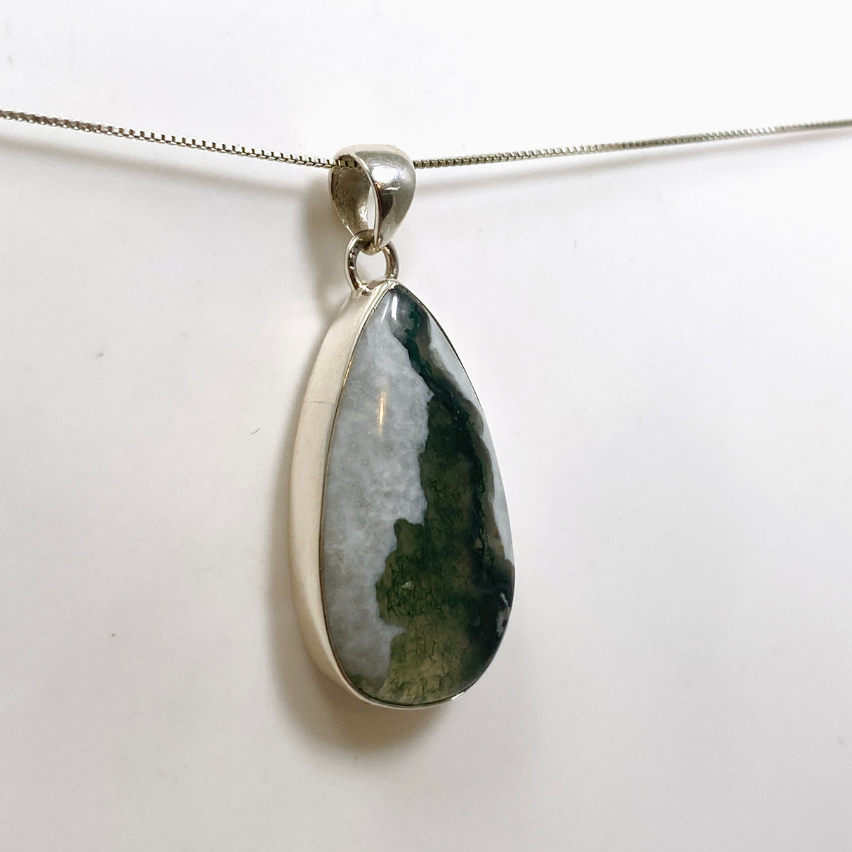 Moss Agate Teardrop Cabochon Pendant KPGJ4711