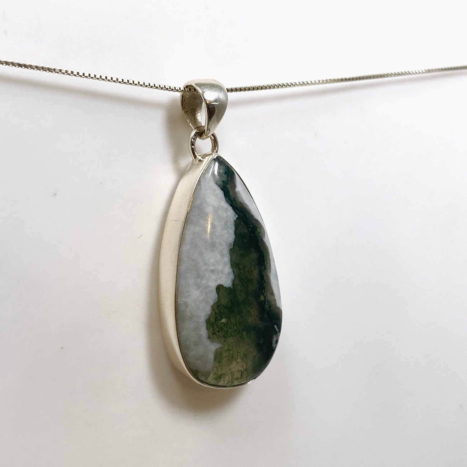 Moss Agate Teardrop Cabochon Pendant KPGJ4711