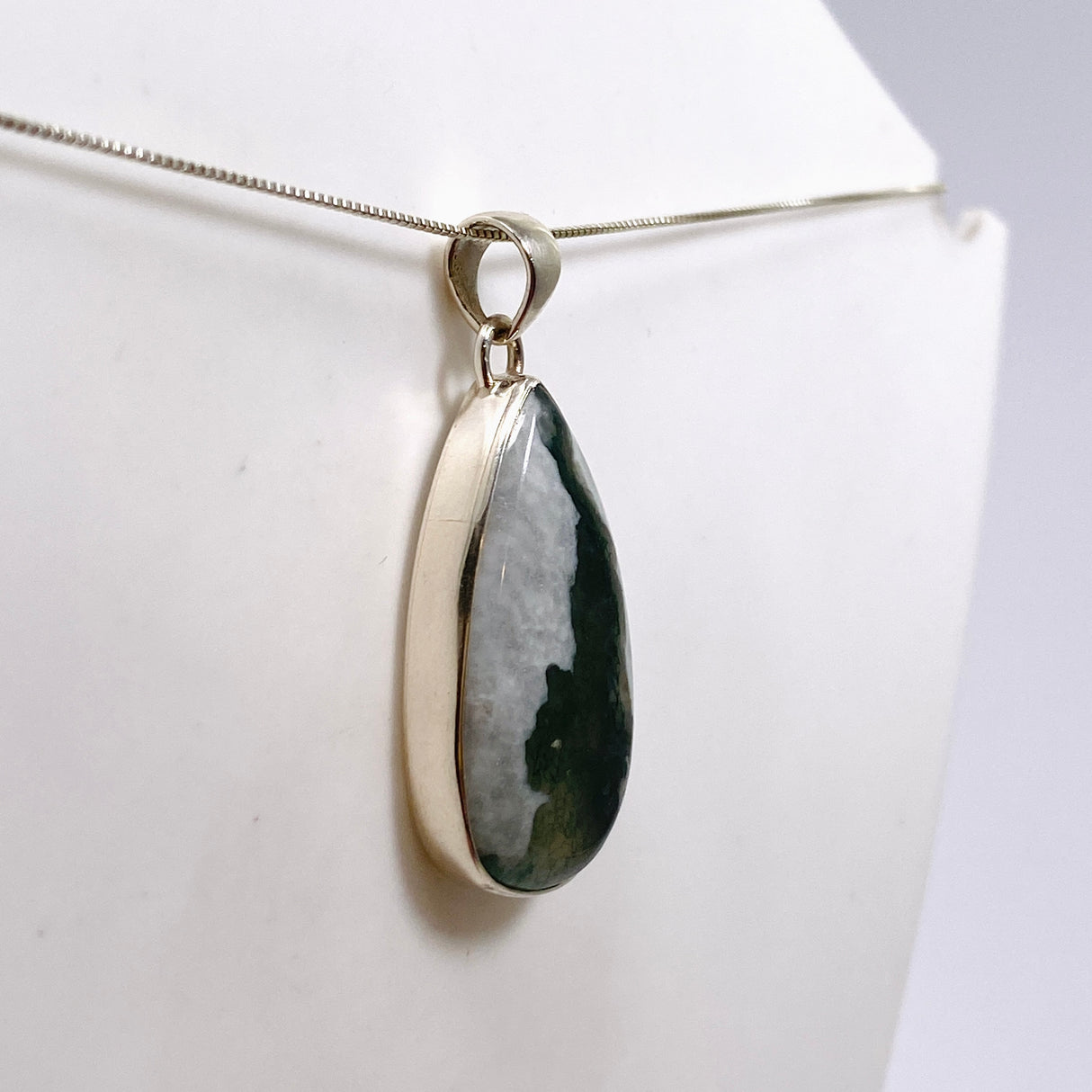 Moss Agate Teardrop Cabochon Pendant KPGJ4711