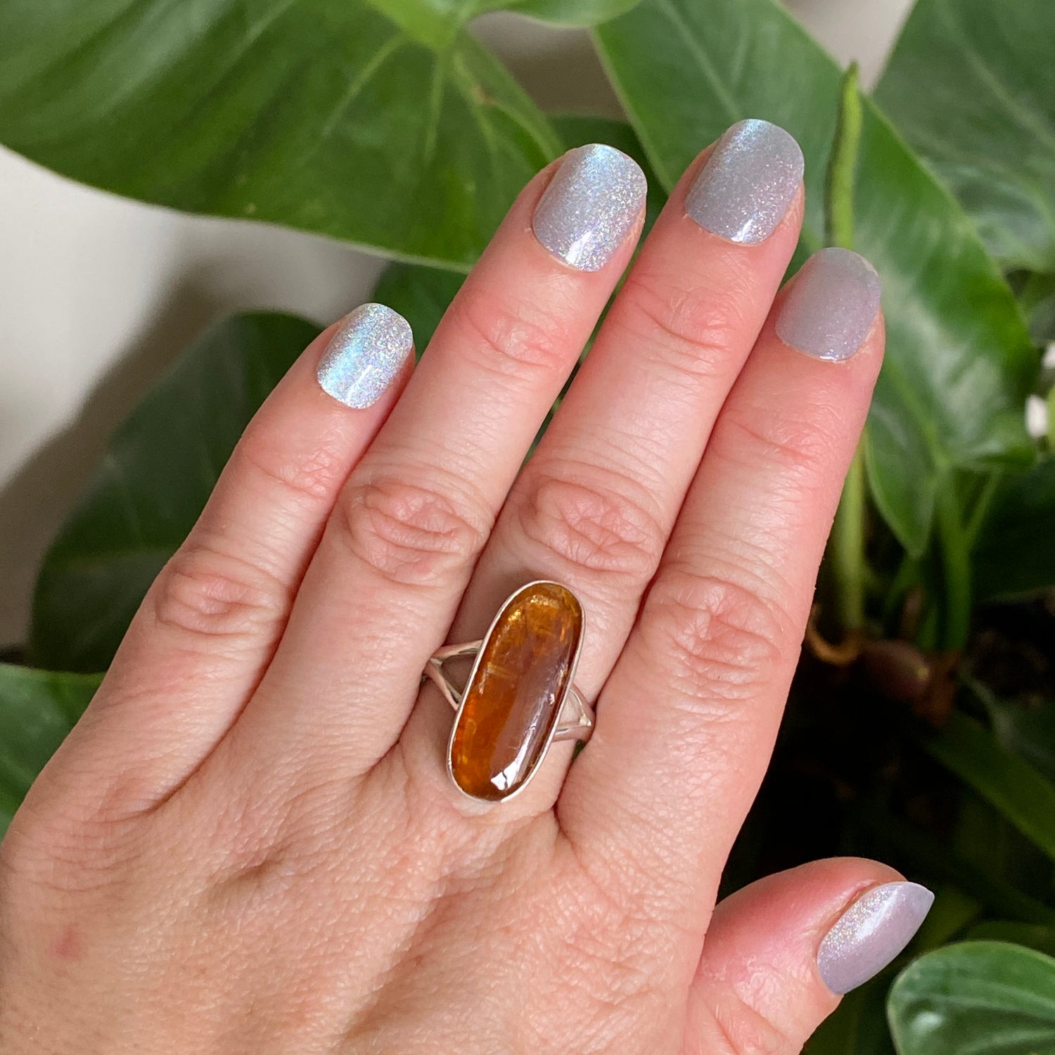 Orange Kyanite Oval Cabochon Split Band Ring Size 8 KRGJ3286