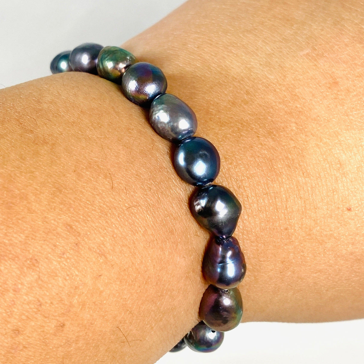 Pearl gemstone bracelet - Nature's Magick