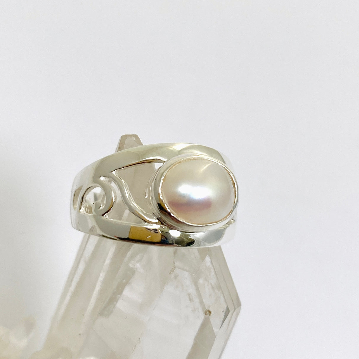 Pearl Oval Cabochon Boho Decorative Ring R3820