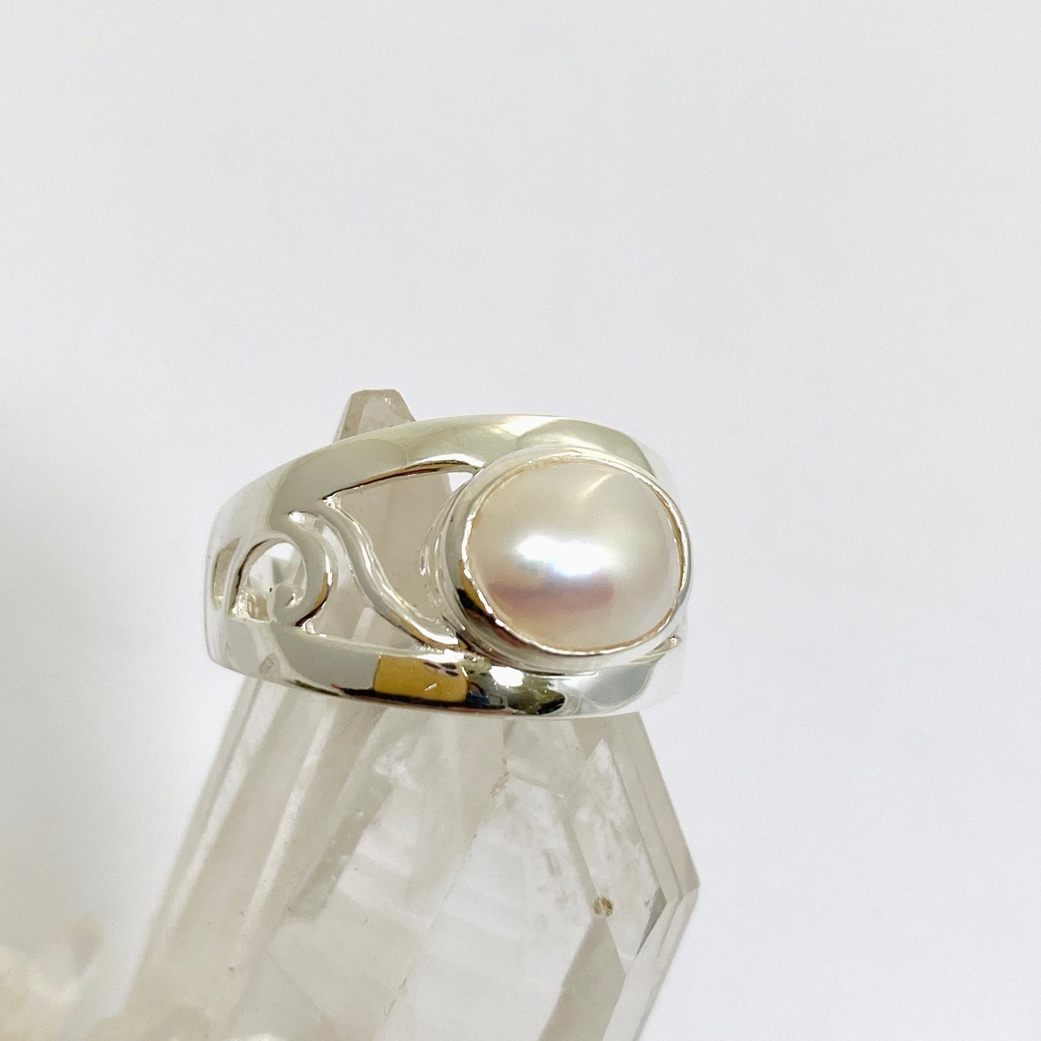 Pearl Oval Cabochon Boho Decorative Ring R3820