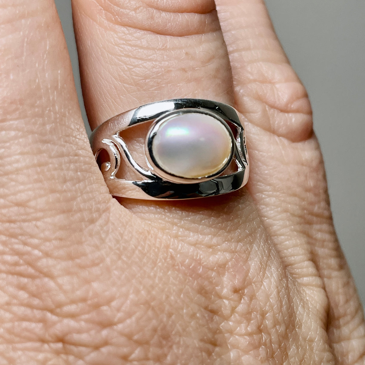 Pearl Oval Cabochon Boho Decorative Ring R3820