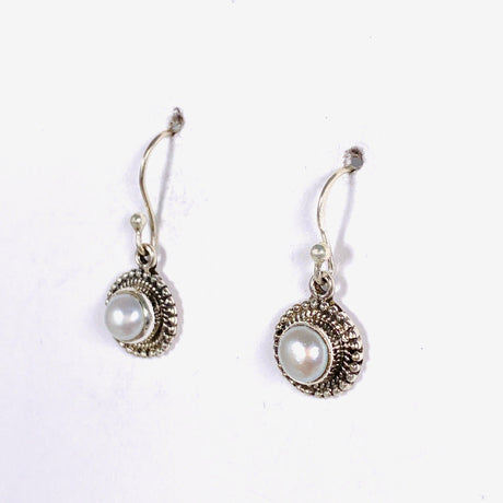 Pearl round earrings with silver detailing E2695 - Nature's Magick