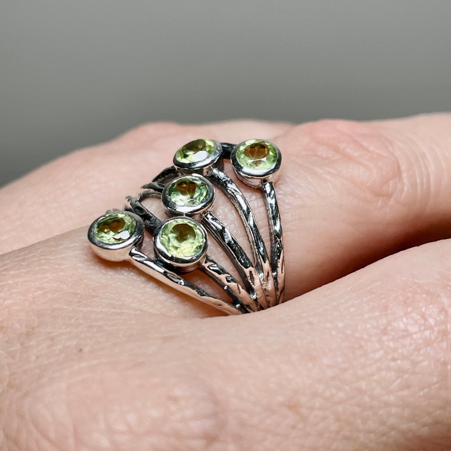 Peridot Multi-stone Faceted Gemstone Ring R3875