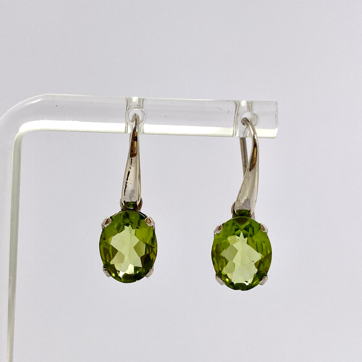 Peridot Oval Faceted Earrings PEG303