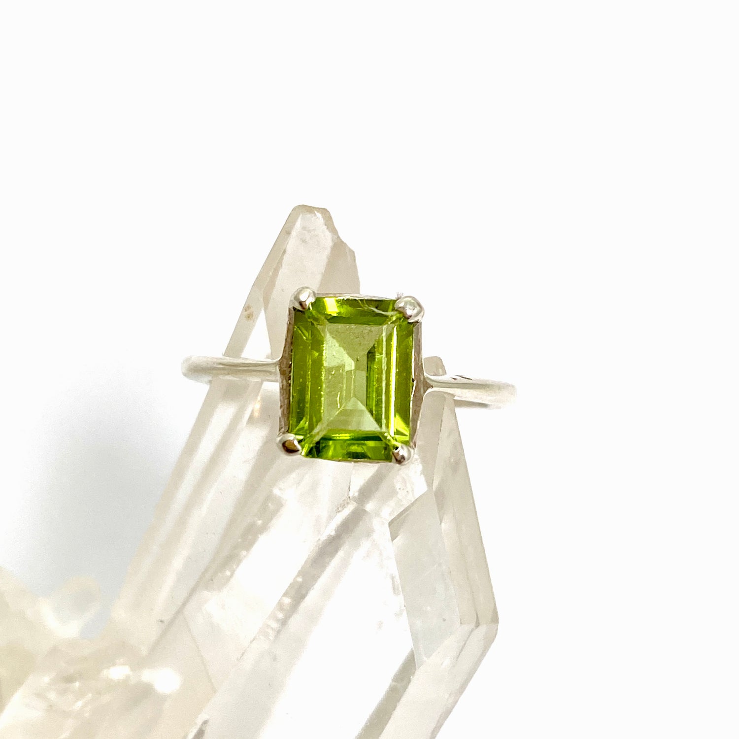 Peridot Rectangular Faceted Ring Size 6 PRGJ843
