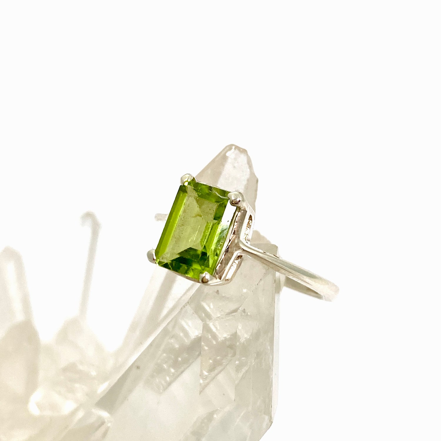 Peridot Rectangular Faceted Ring Size 6 PRGJ843
