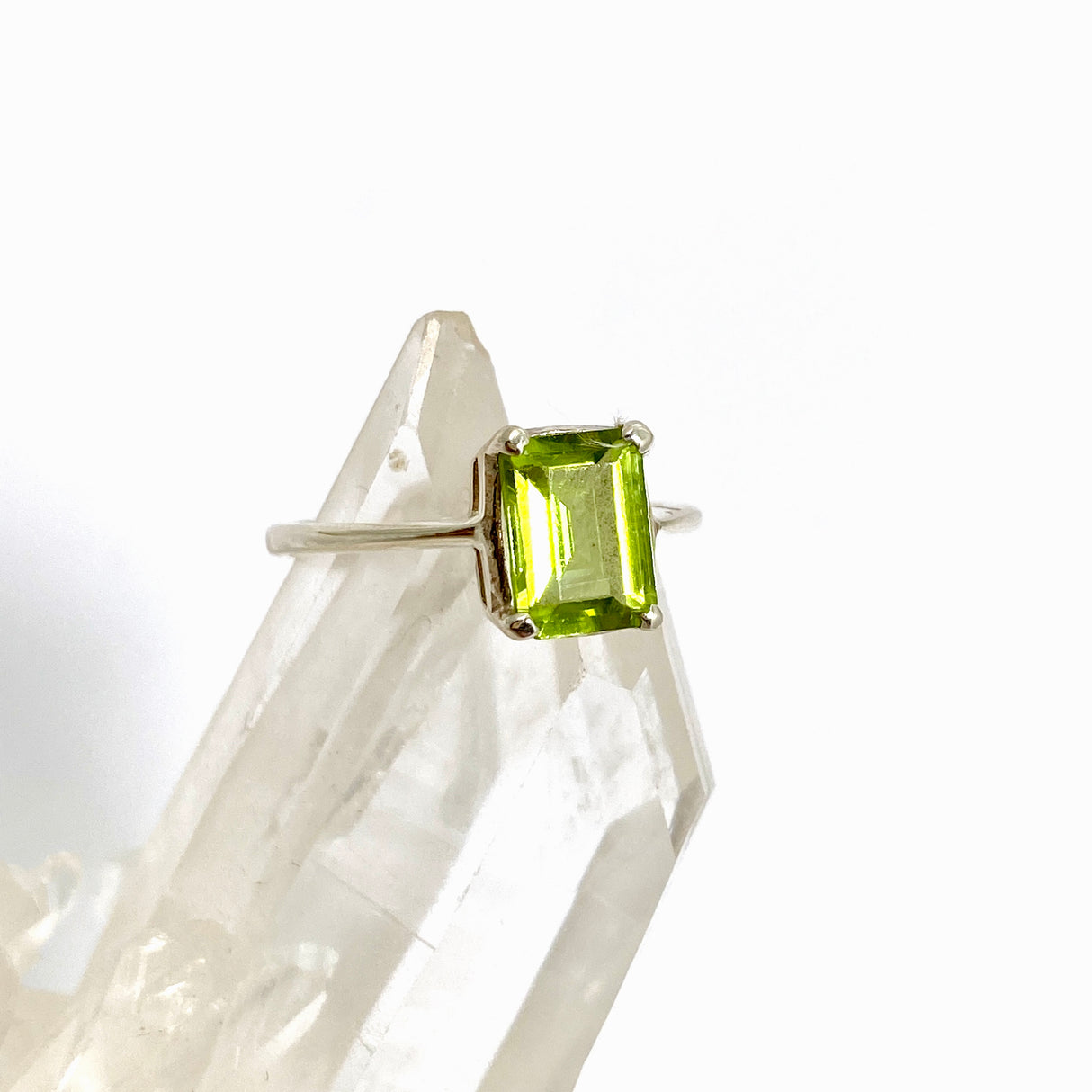Peridot Rectangular Faceted Ring Size 6 PRGJ843
