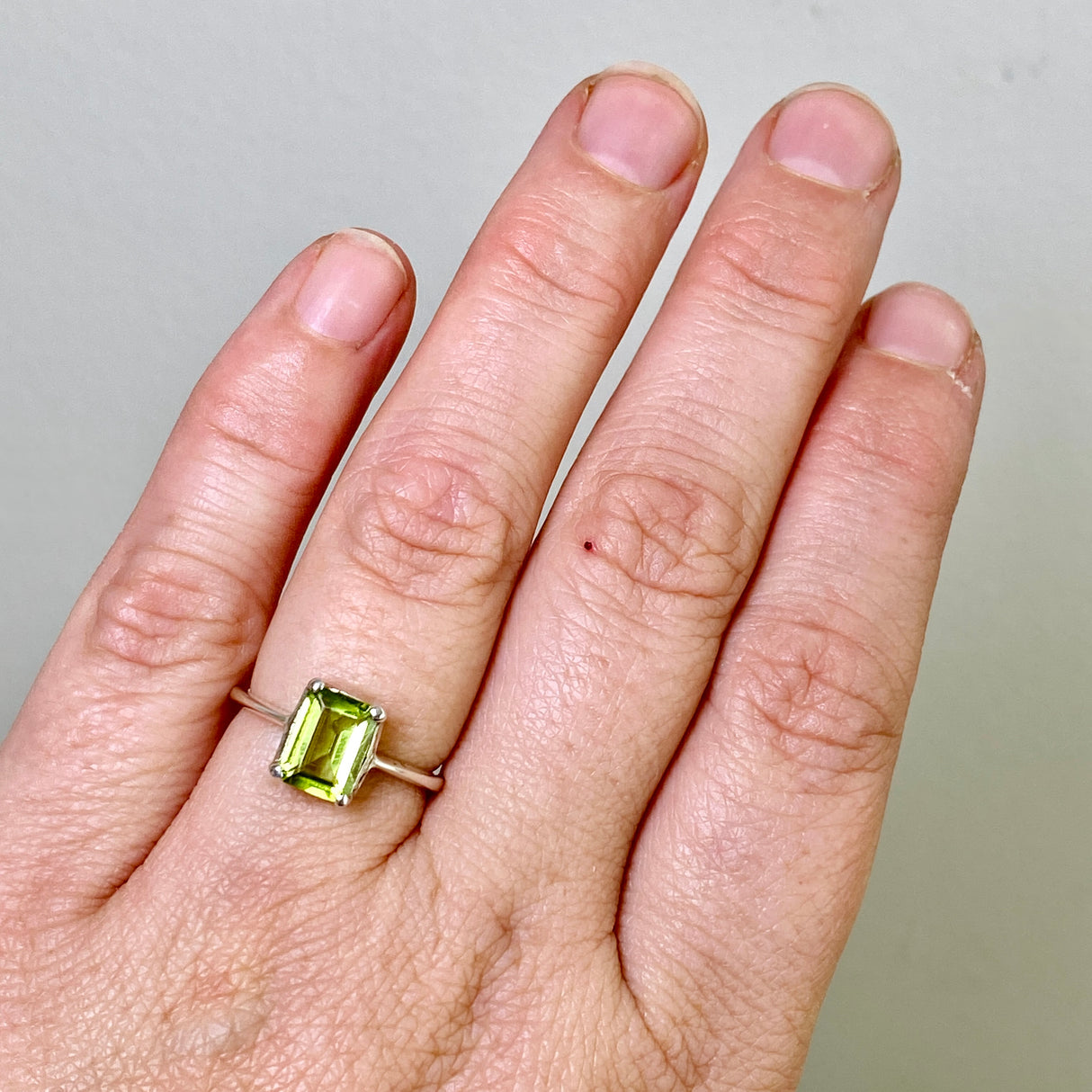 Peridot Rectangular Faceted Ring Size 6 PRGJ843