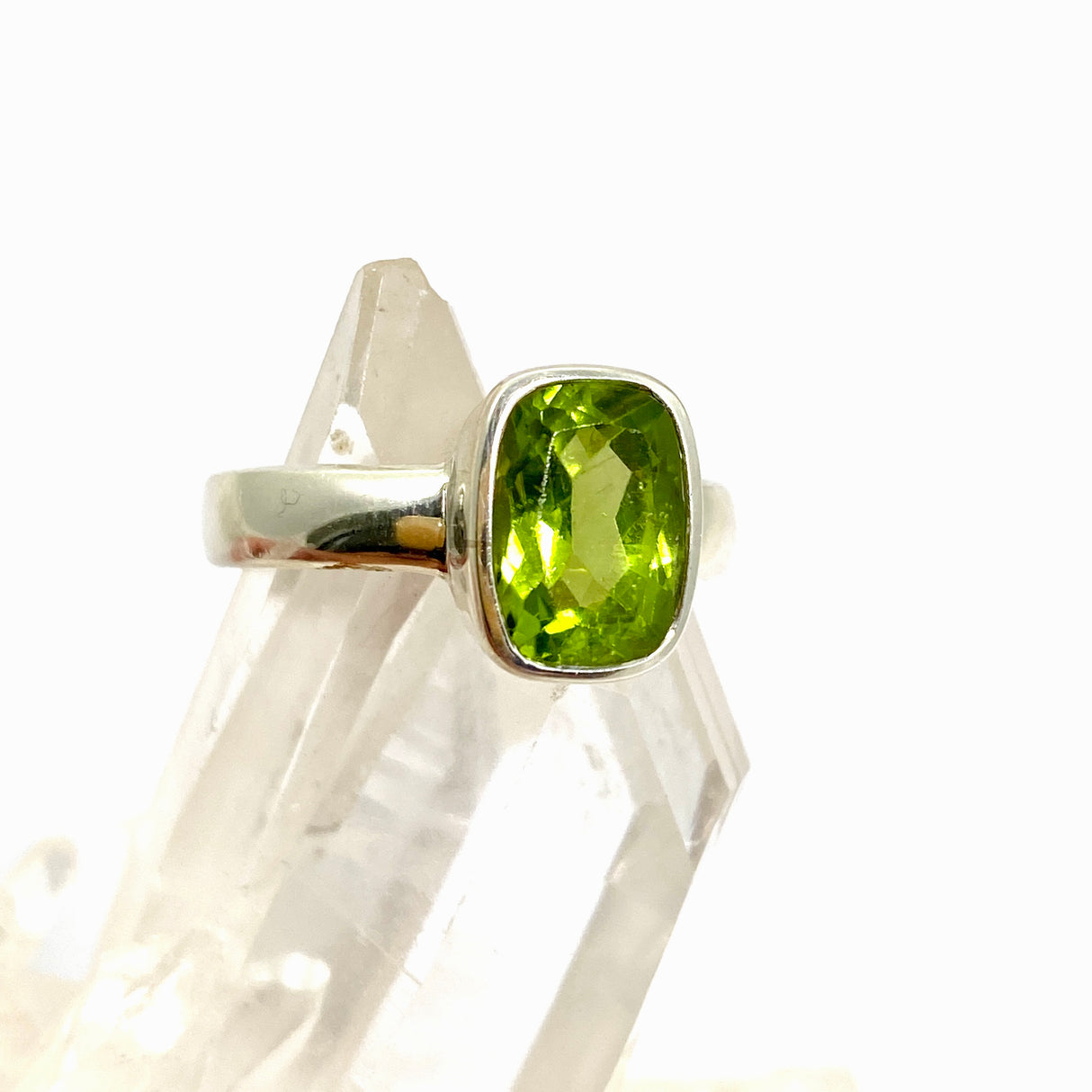 Peridot Rectangular Faceted Ring Size 8 PRGJ844