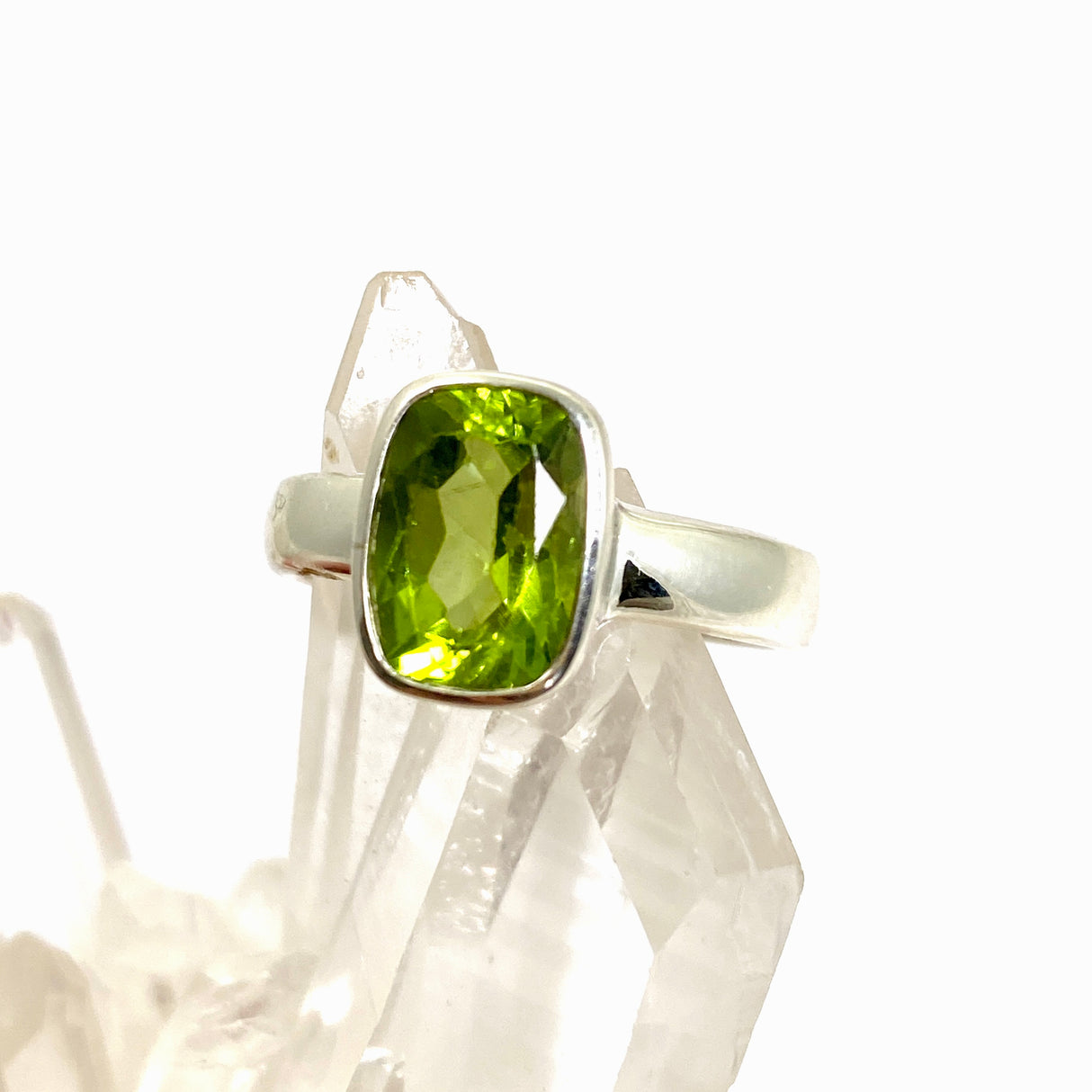 Peridot Rectangular Faceted Ring Size 8 PRGJ844