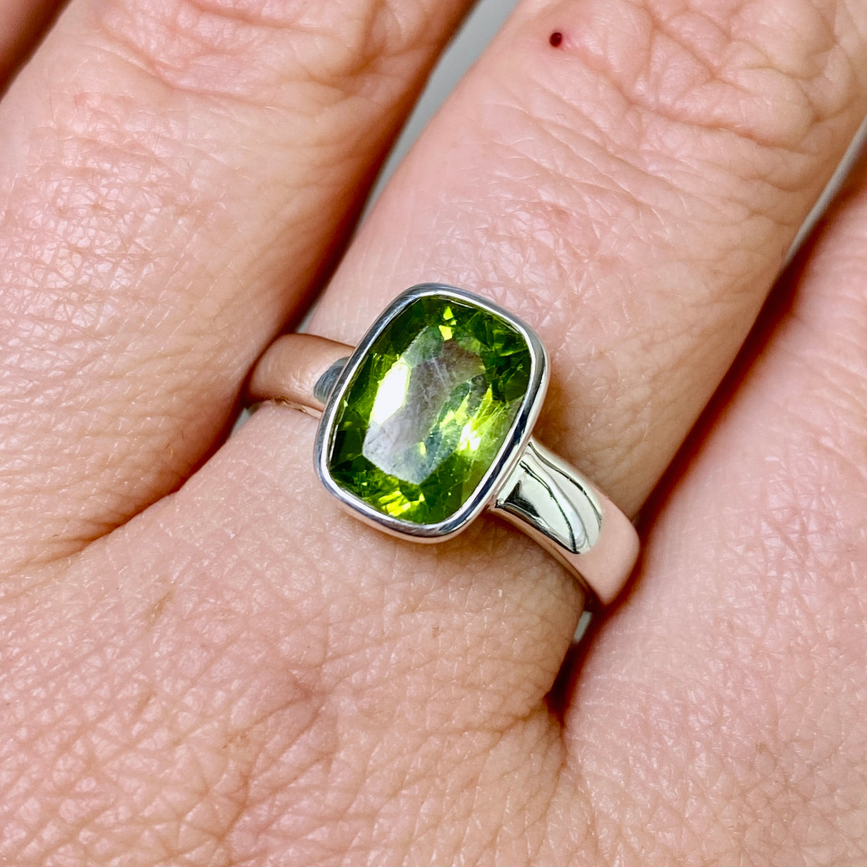 Peridot Rectangular Faceted Ring Size 8 PRGJ844