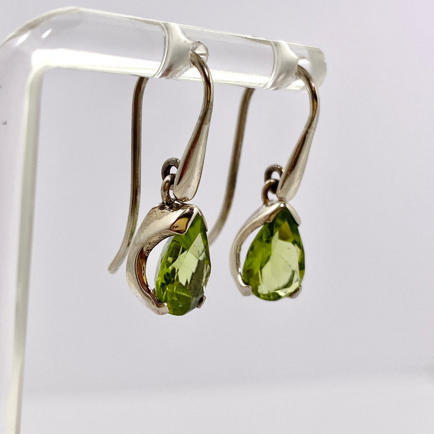 Peridot Teardrop Faceted Earrings PEG302
