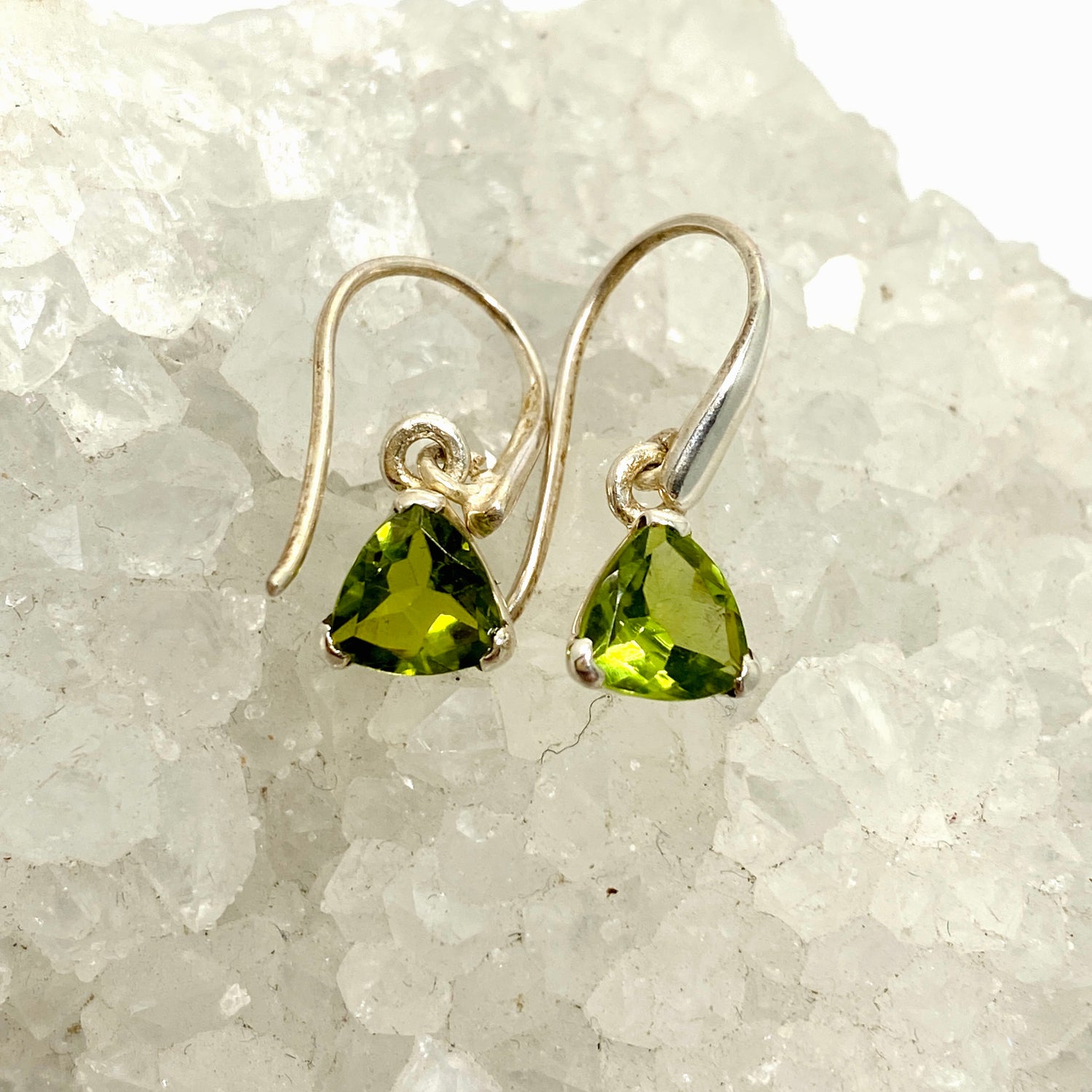 Peridot Trillion Faceted Earrings PEGJ188