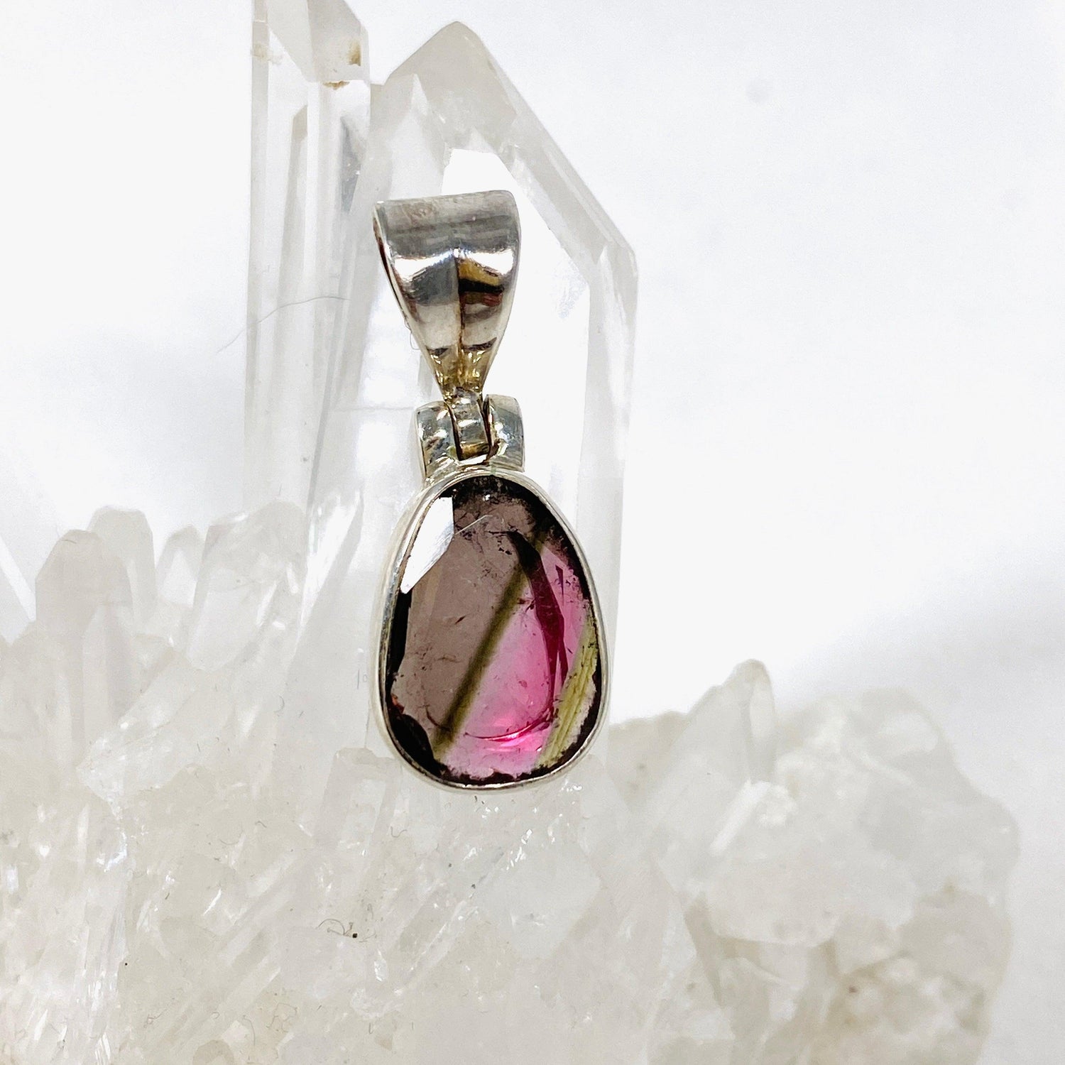 Pink Tourmaline Faceted Pendant PPGJ583 - Nature's Magick