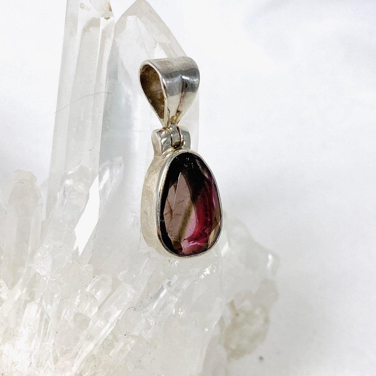 Pink Tourmaline Faceted Pendant PPGJ583 - Nature's Magick