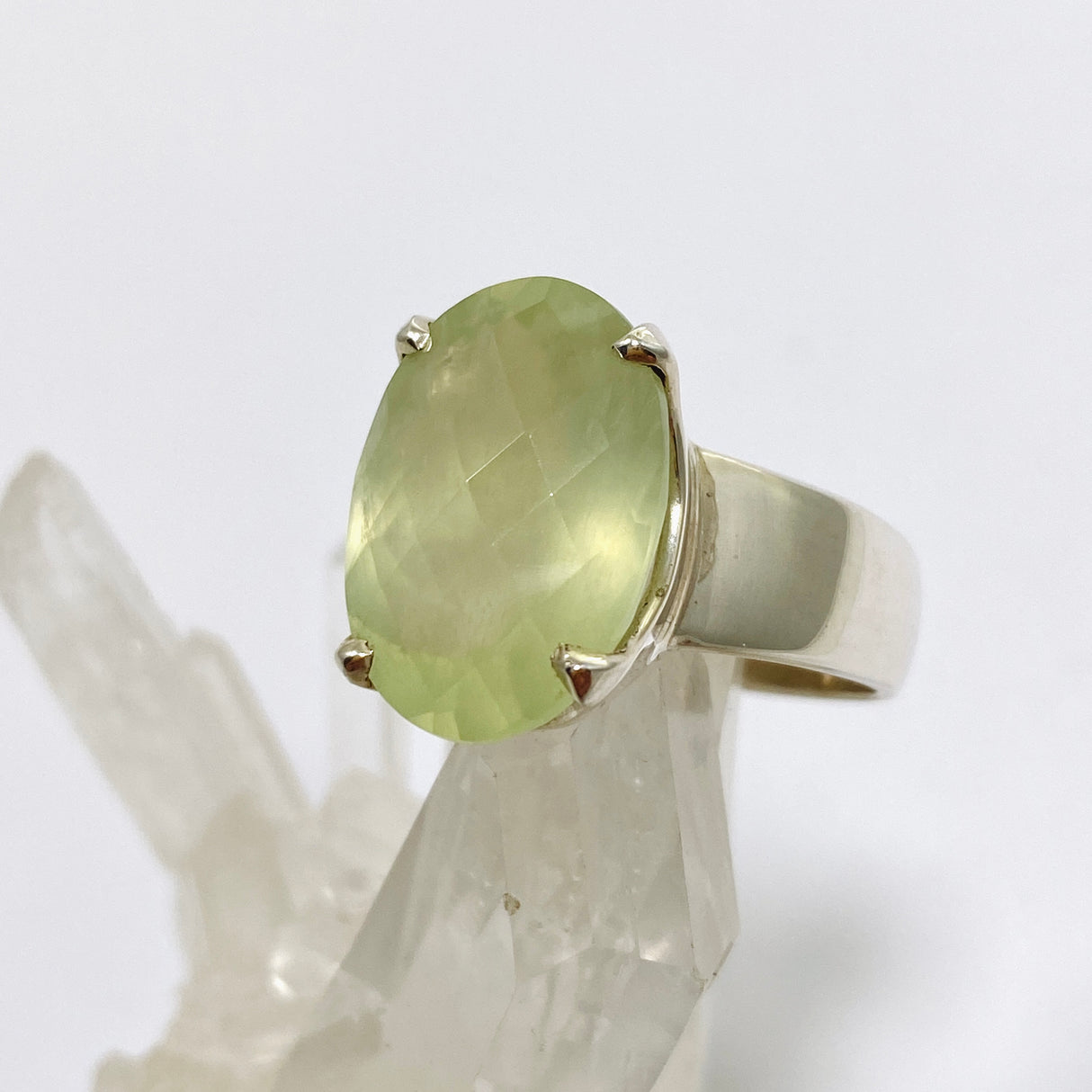 Prehnite Oval Checkerboard Faceted Ring Size 10 PRGJ861