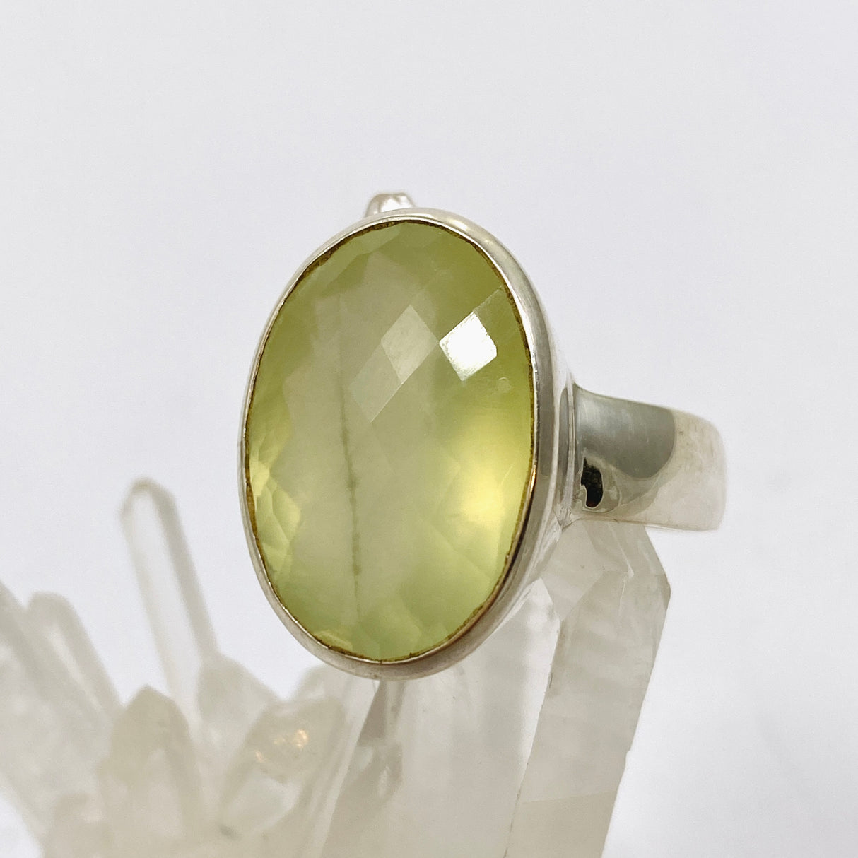 Prehnite Oval Checkerboard Faceted Ring Size 12 PRGJ863