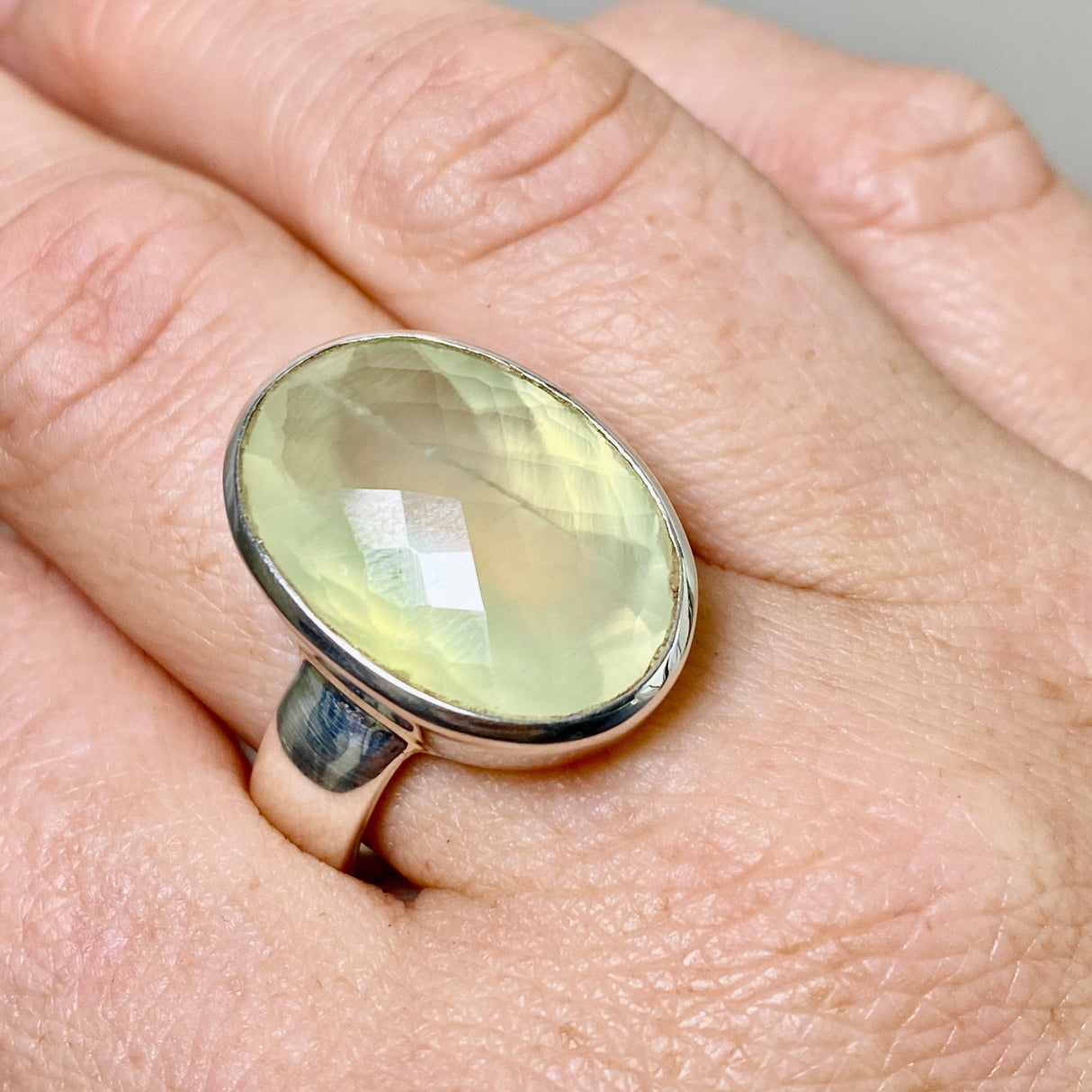 Prehnite Oval Checkerboard Faceted Ring Size 12 PRGJ863