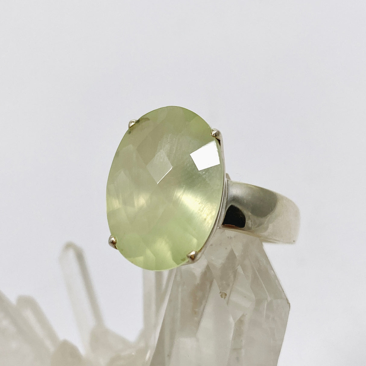 Prehnite Oval Checkerboard Faceted Ring Size 8 PRGJ862