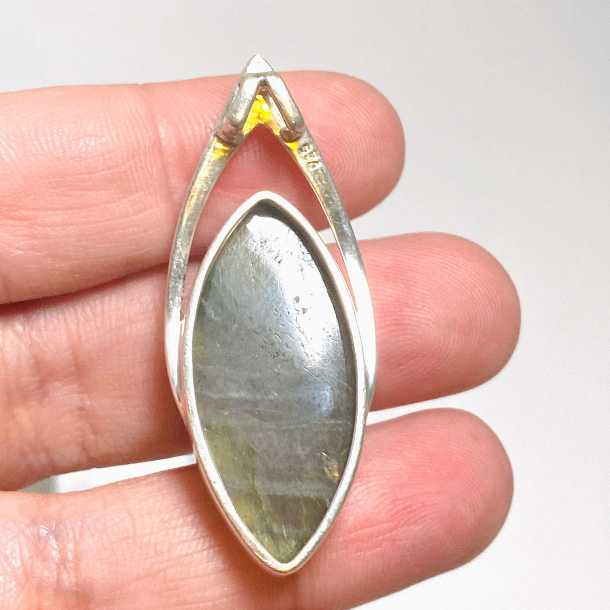 Rainbow Labradorite Marquise Pendant BTP-108