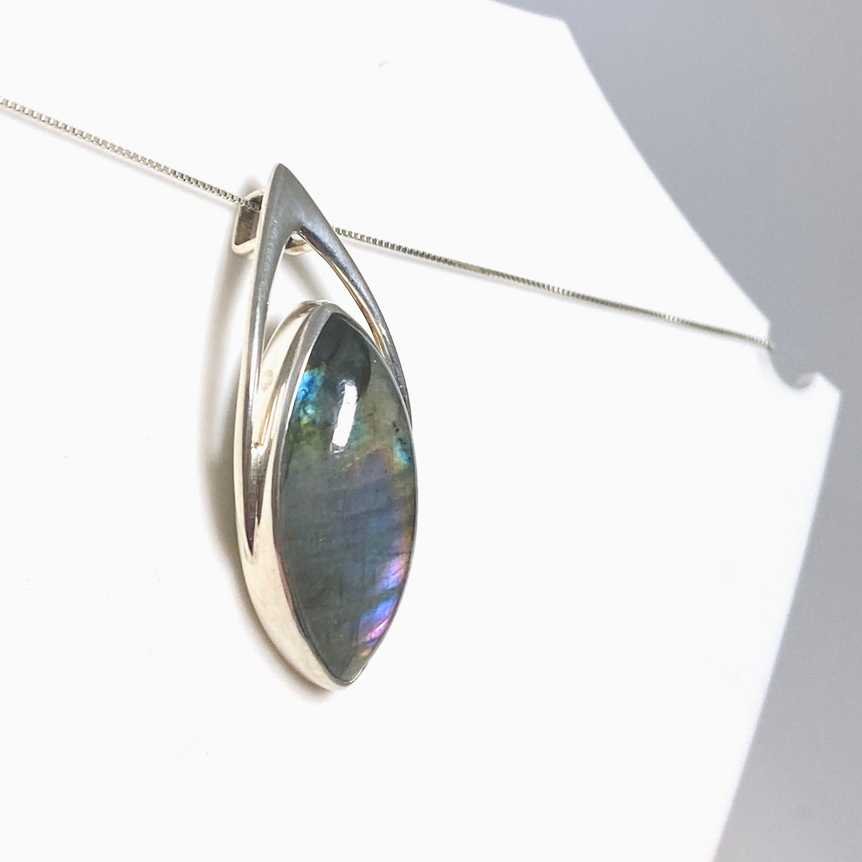 Rainbow Labradorite Marquise Pendant BTP-108