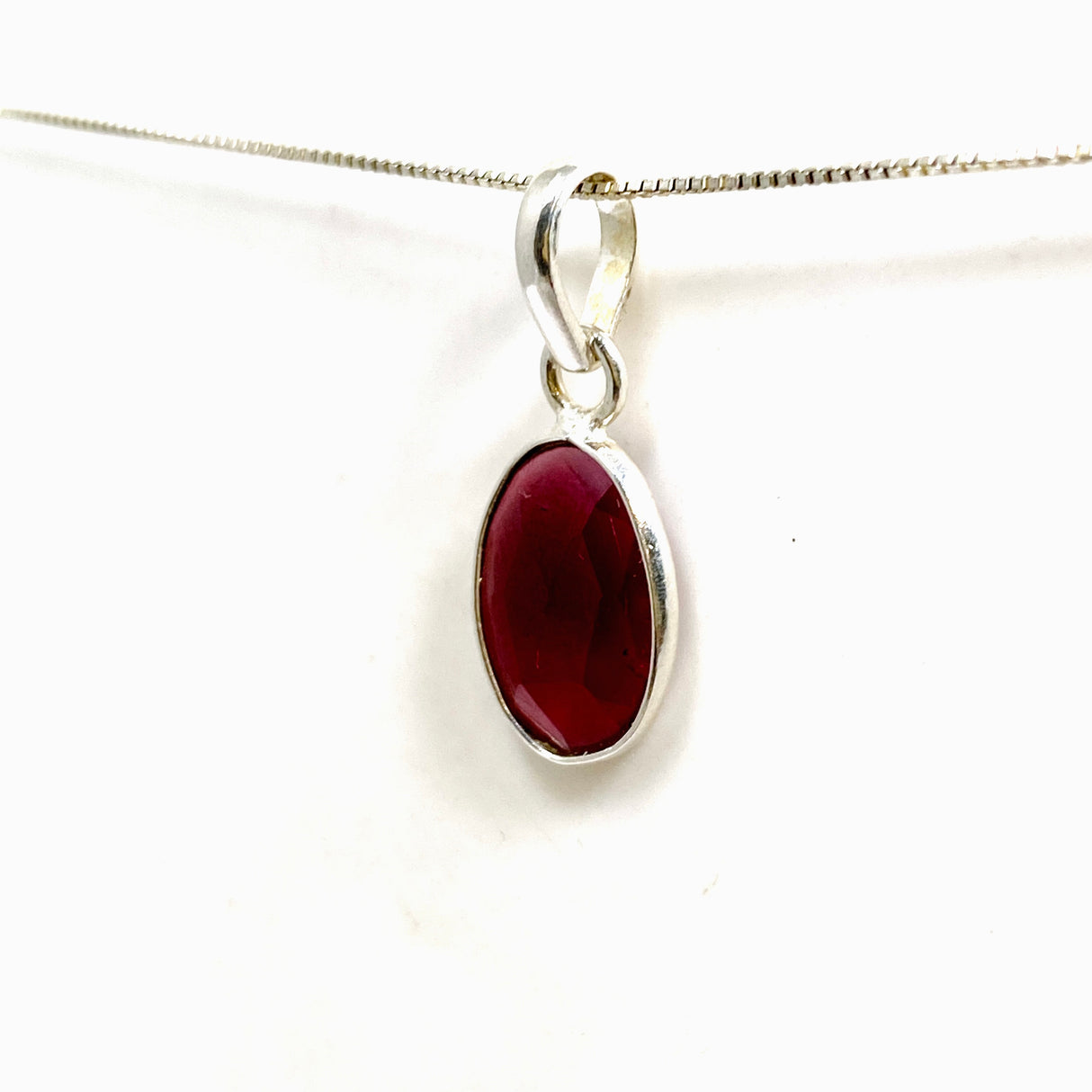 Rhodolite Garnet Oval Faceted Pendant PPGJ1153