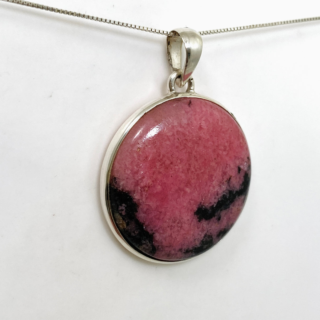 Rhodonite Round Cabochon Pendant PPGJ1057