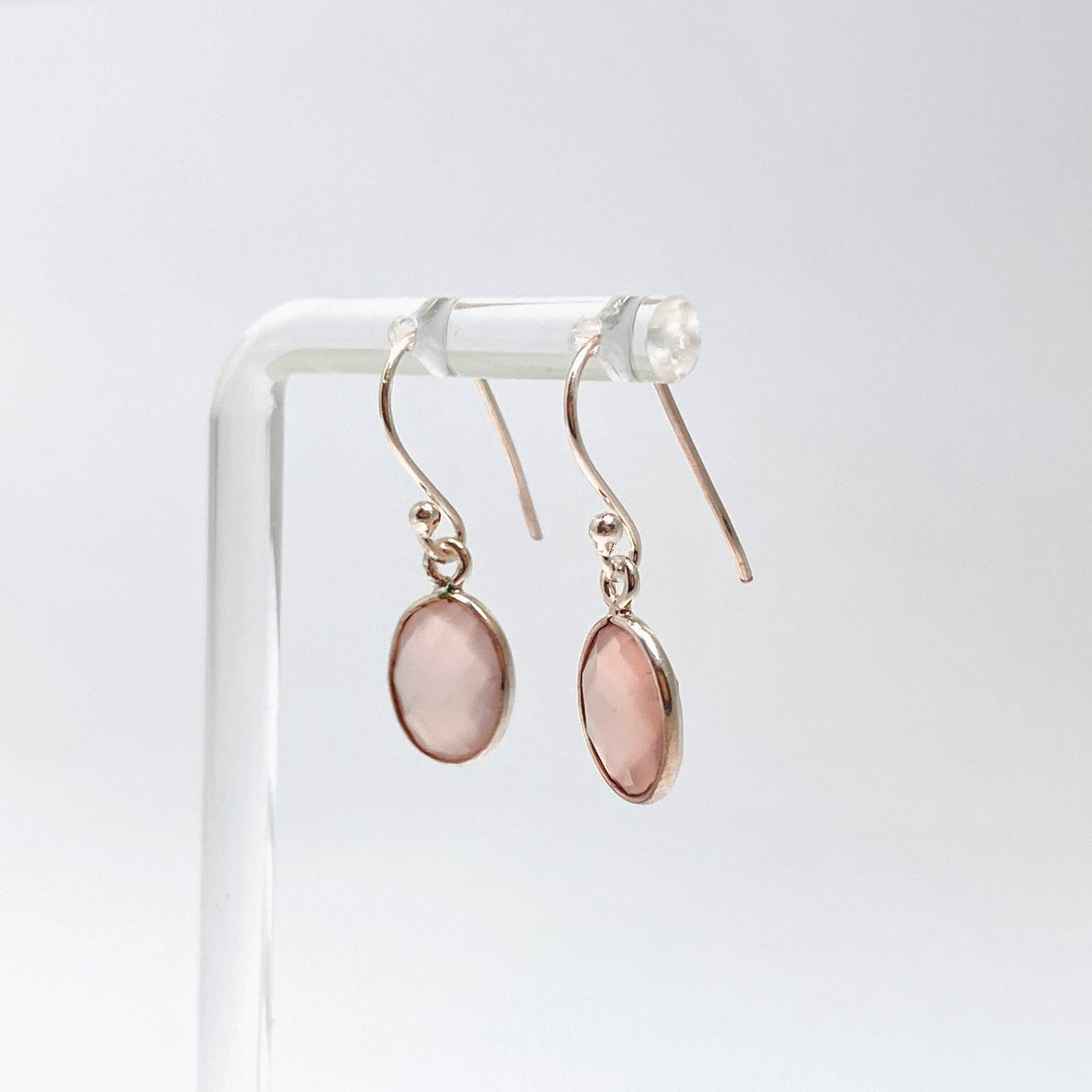 Rose Quartz Oval Checkerboard Faceted Earrings PEGJ405