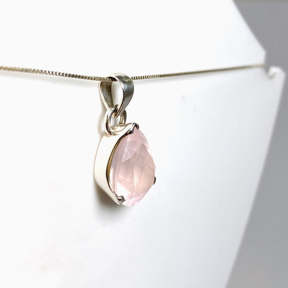 Rose Quartz Teardrop Faceted Pendant PPGJ1309