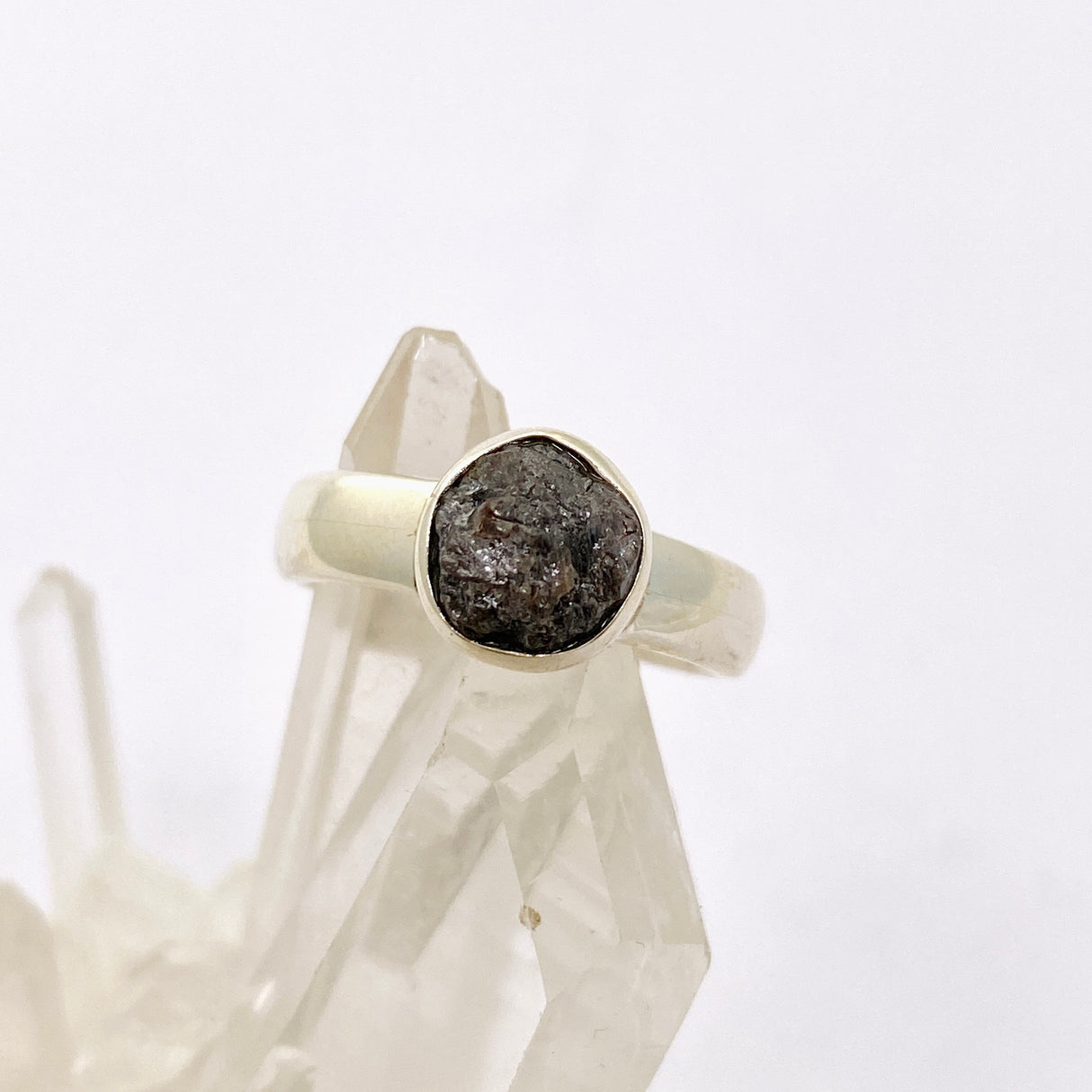 Rough Diamond Round Raw Ring Size 6 PRGJ886