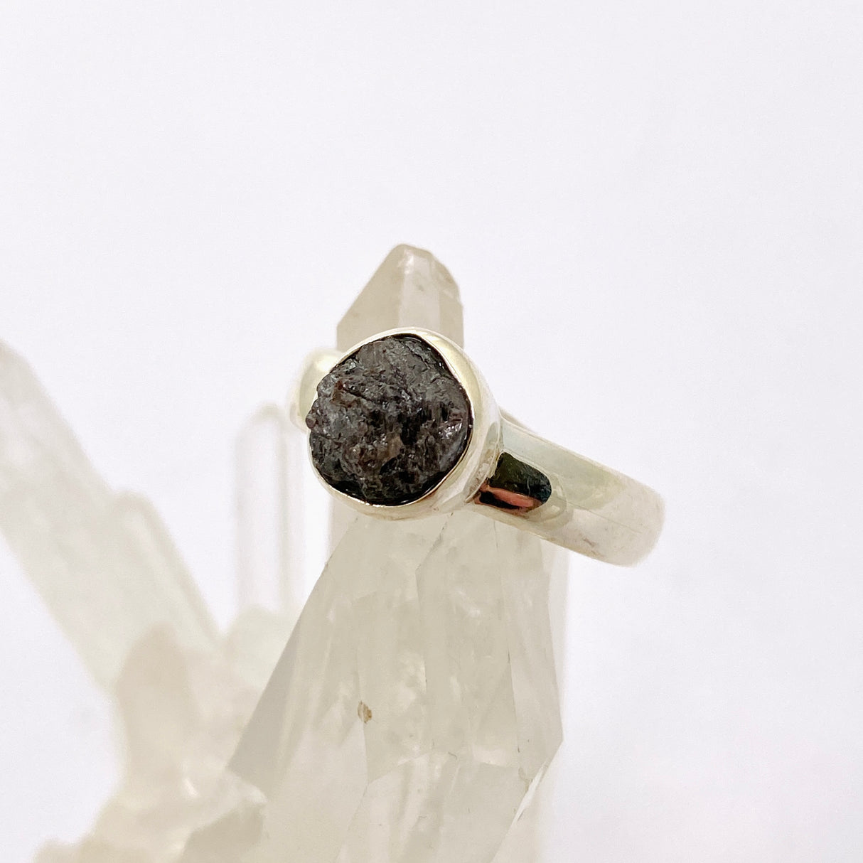 Rough Diamond Round Raw Ring Size 6 PRGJ886