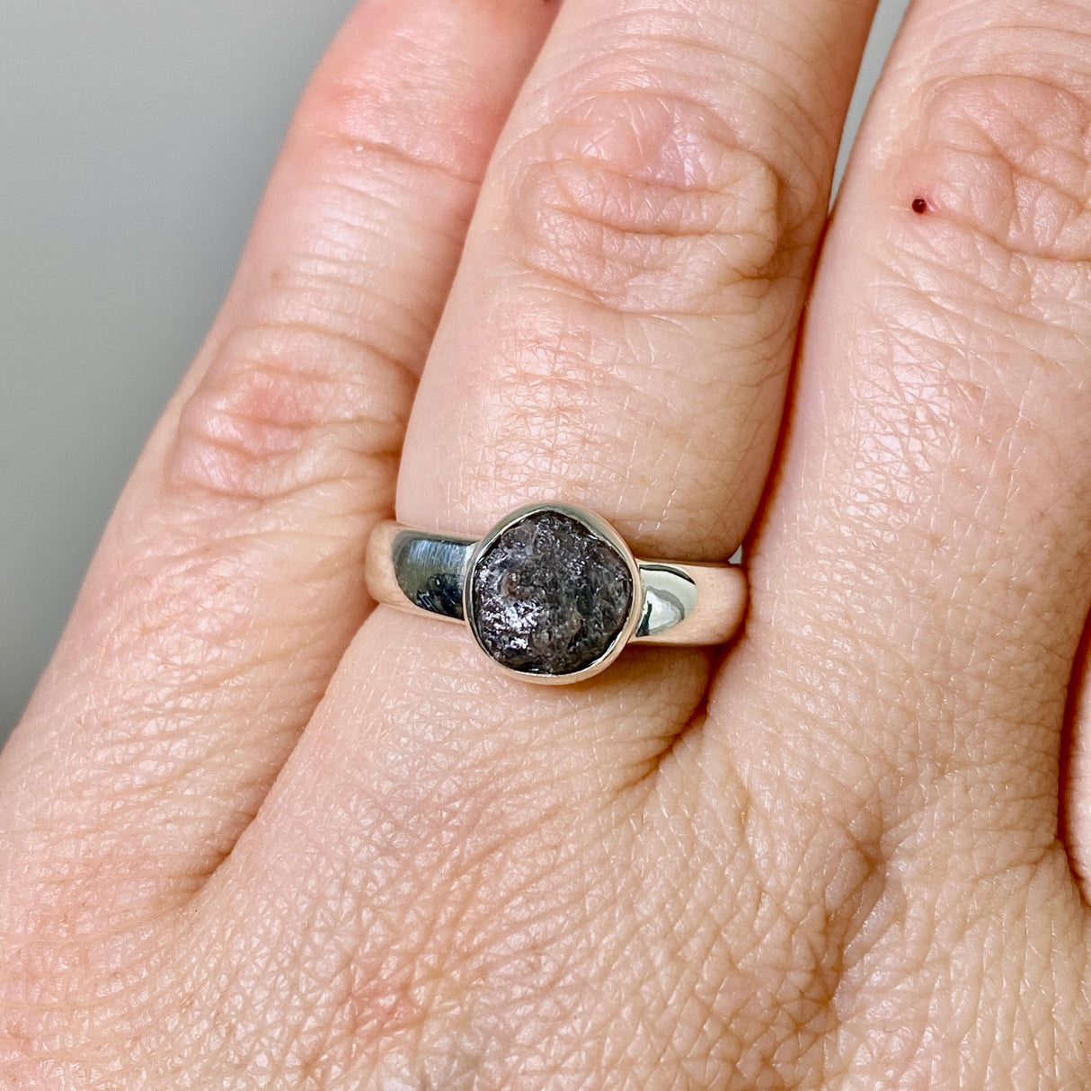 Rough Diamond Round Raw Ring Size 6 PRGJ886