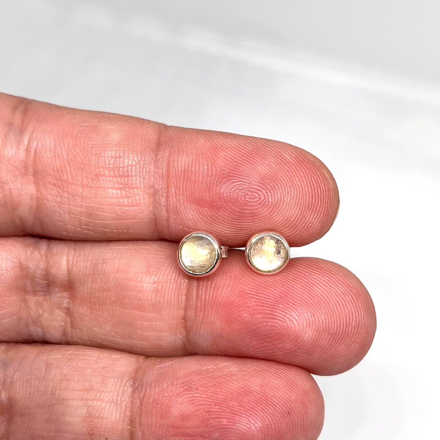 Round Cabochon Bezel Set Stud Earrings 5mm PSE016