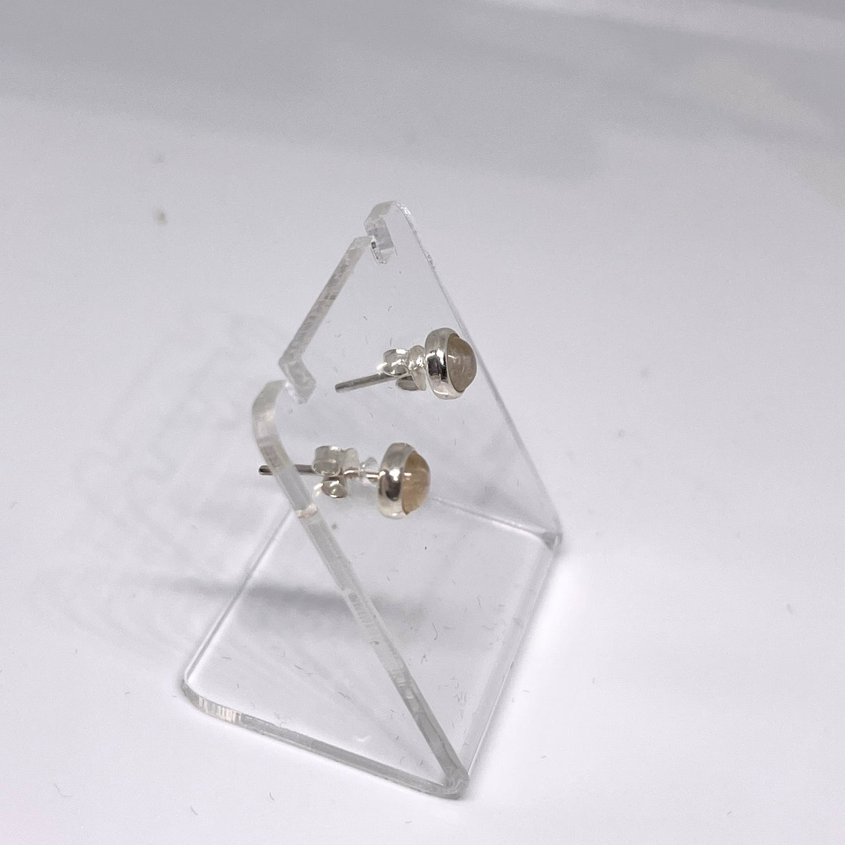 Round Cabochon Bezel Set Stud Earrings 5mm PSE016