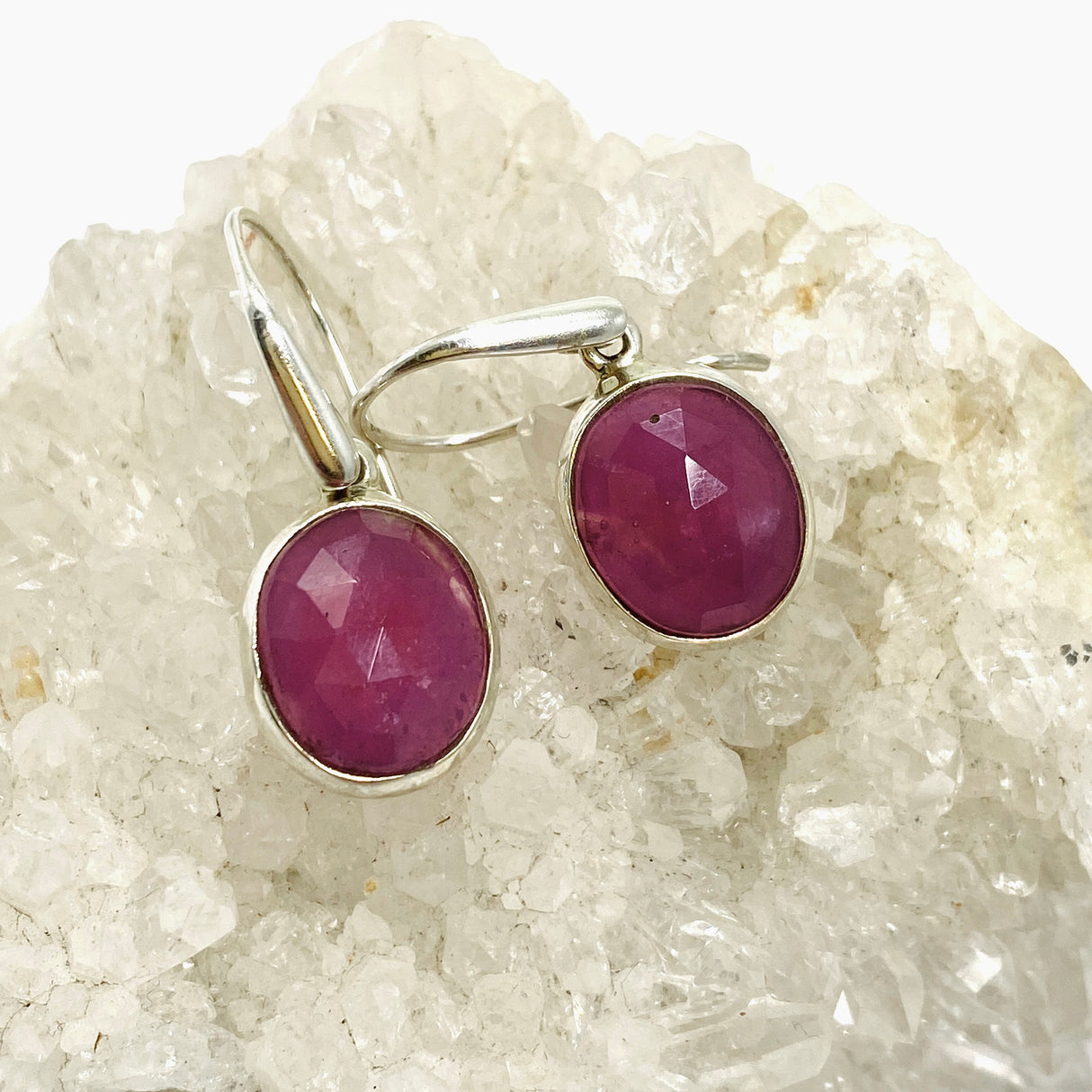 Ruby Oval Checkerboard Faceted Earrings PEGJ285