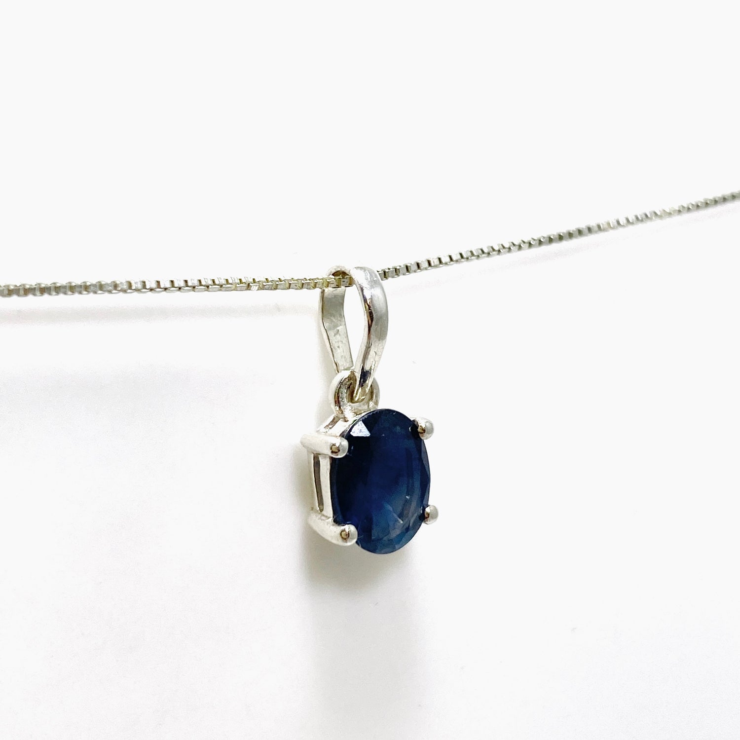 Sapphire Oval Faceted Pendant PPGJ976